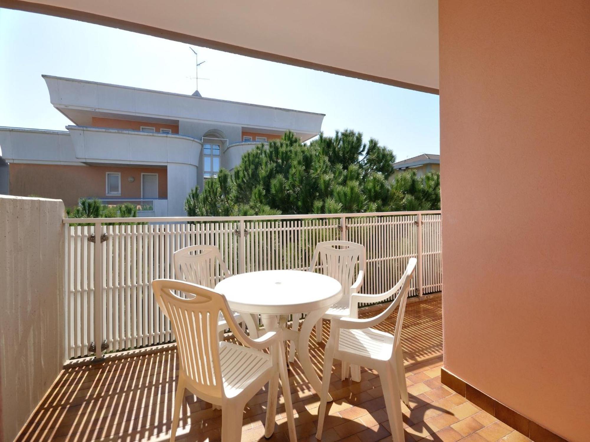 Apartment In Bibione Near Sea Beach Εξωτερικό φωτογραφία